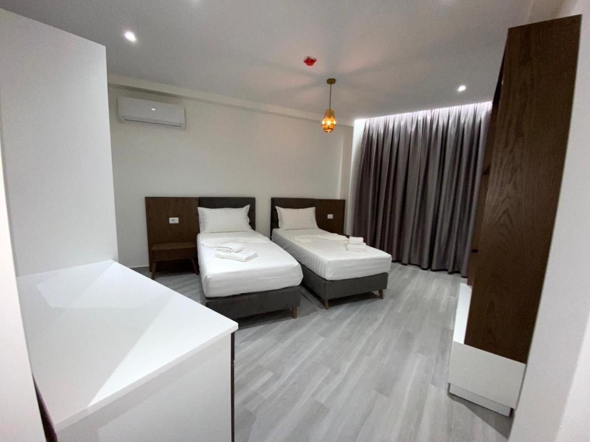 The Honeycomb Boutique Hotel Golem  Dış mekan fotoğraf
