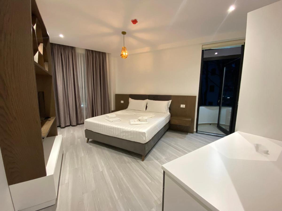The Honeycomb Boutique Hotel Golem  Dış mekan fotoğraf